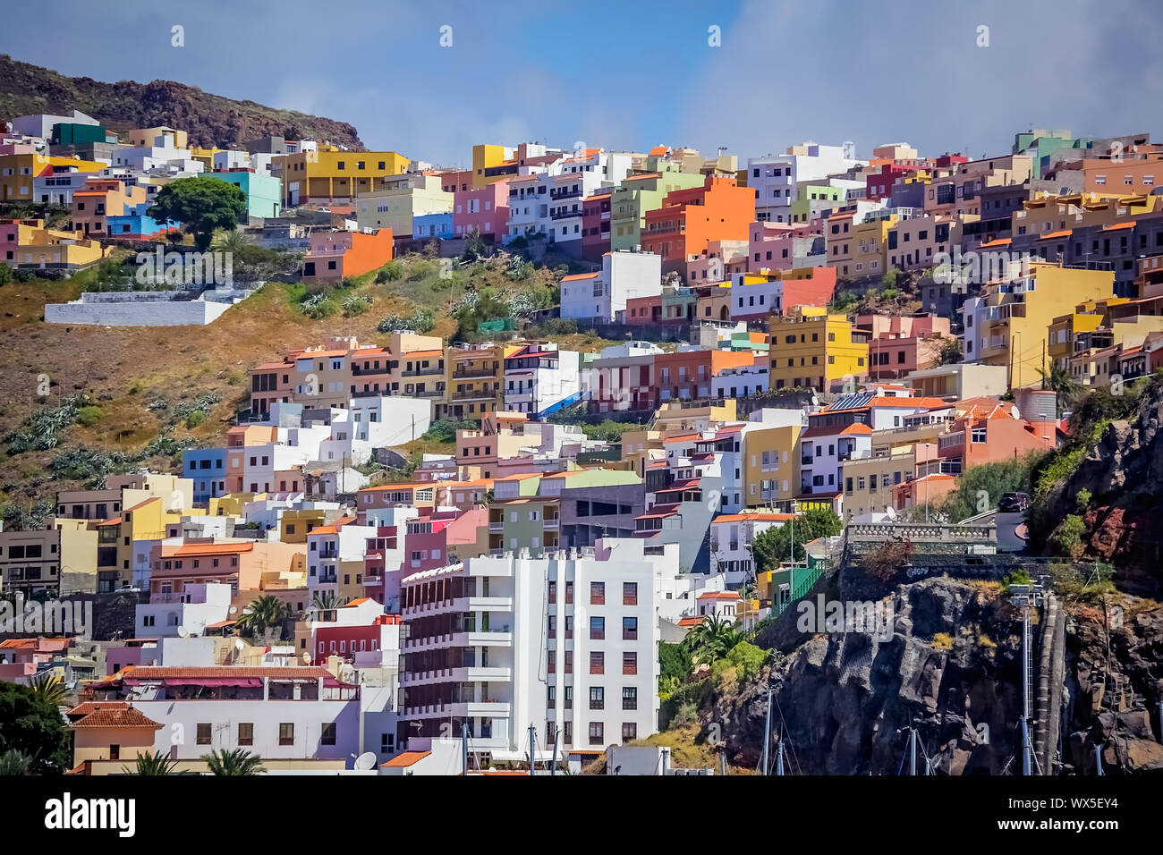 Coloridas casas de San Sebastián Foto de stock