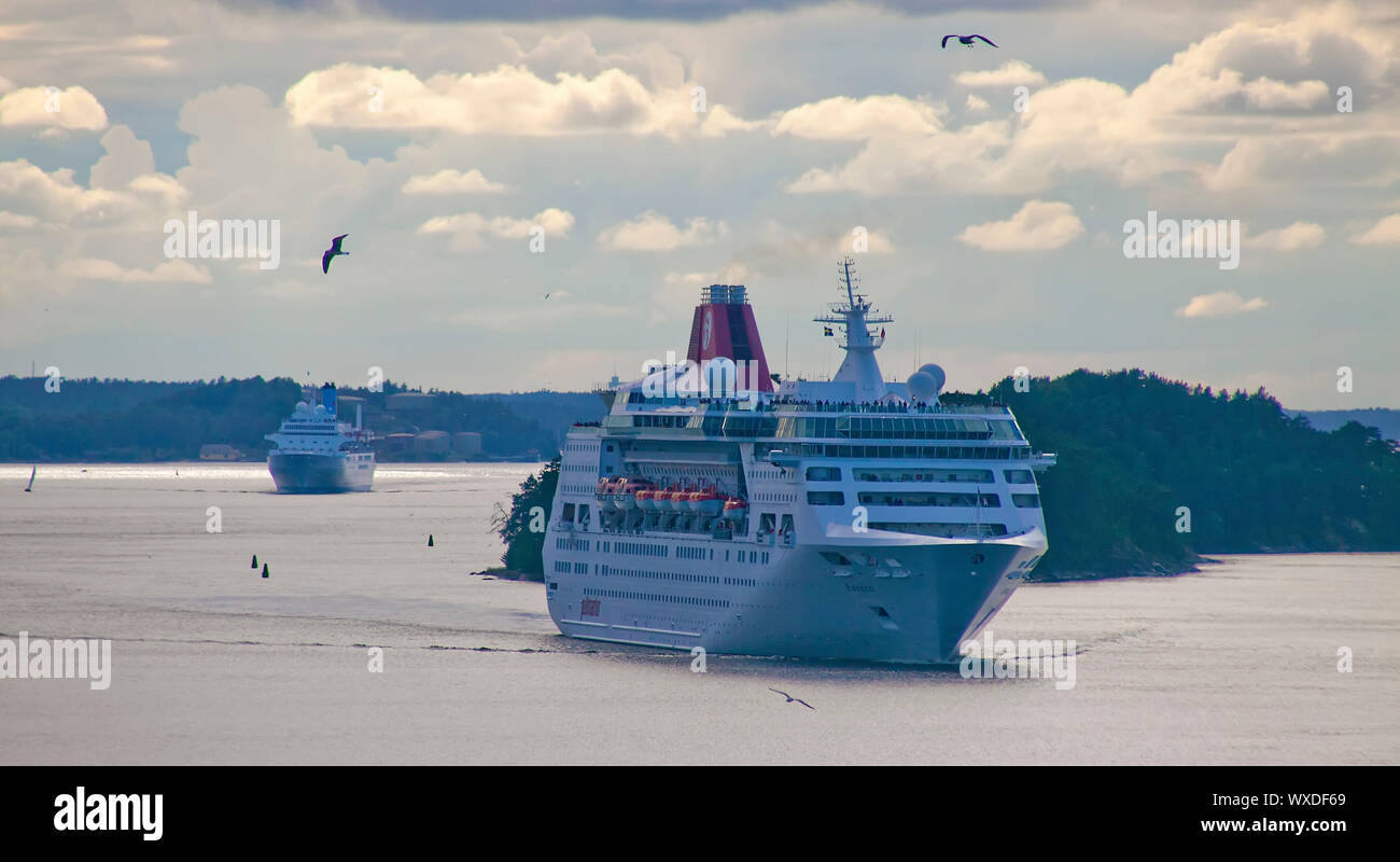 Los cruceros en el archipiélago de Estocolmo Foto de stock