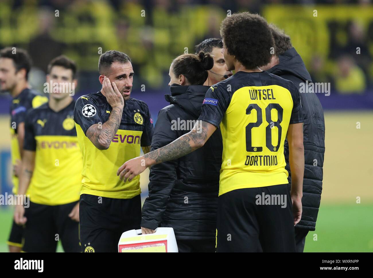 Firo: 17.09.2019 en 2019/2020 de la Liga de Campeones de fútbol, BVB Borussia Dortmund - FC Barcelona PACO ALCACER, heridos | uso en todo el mundo Foto de stock
