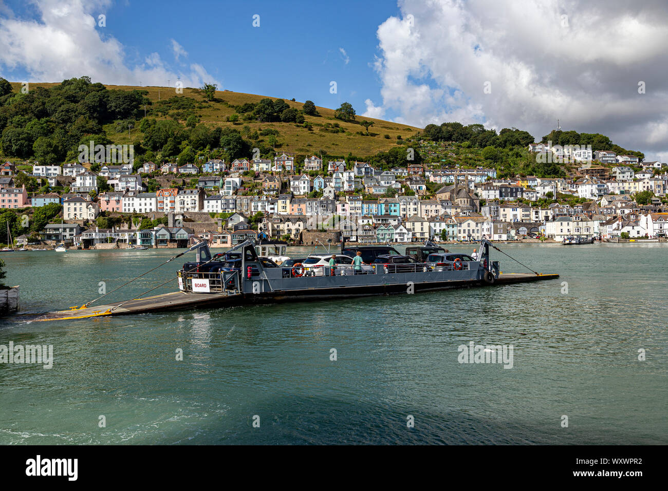 Dartmouth Ferry inferior,Dartmouth - Inglaterra, Devon, Dart River, Ferry, bajo la sección 2015, Horizontal, ningún pueblo, al aire libre, Naves, fotografía Foto de stock