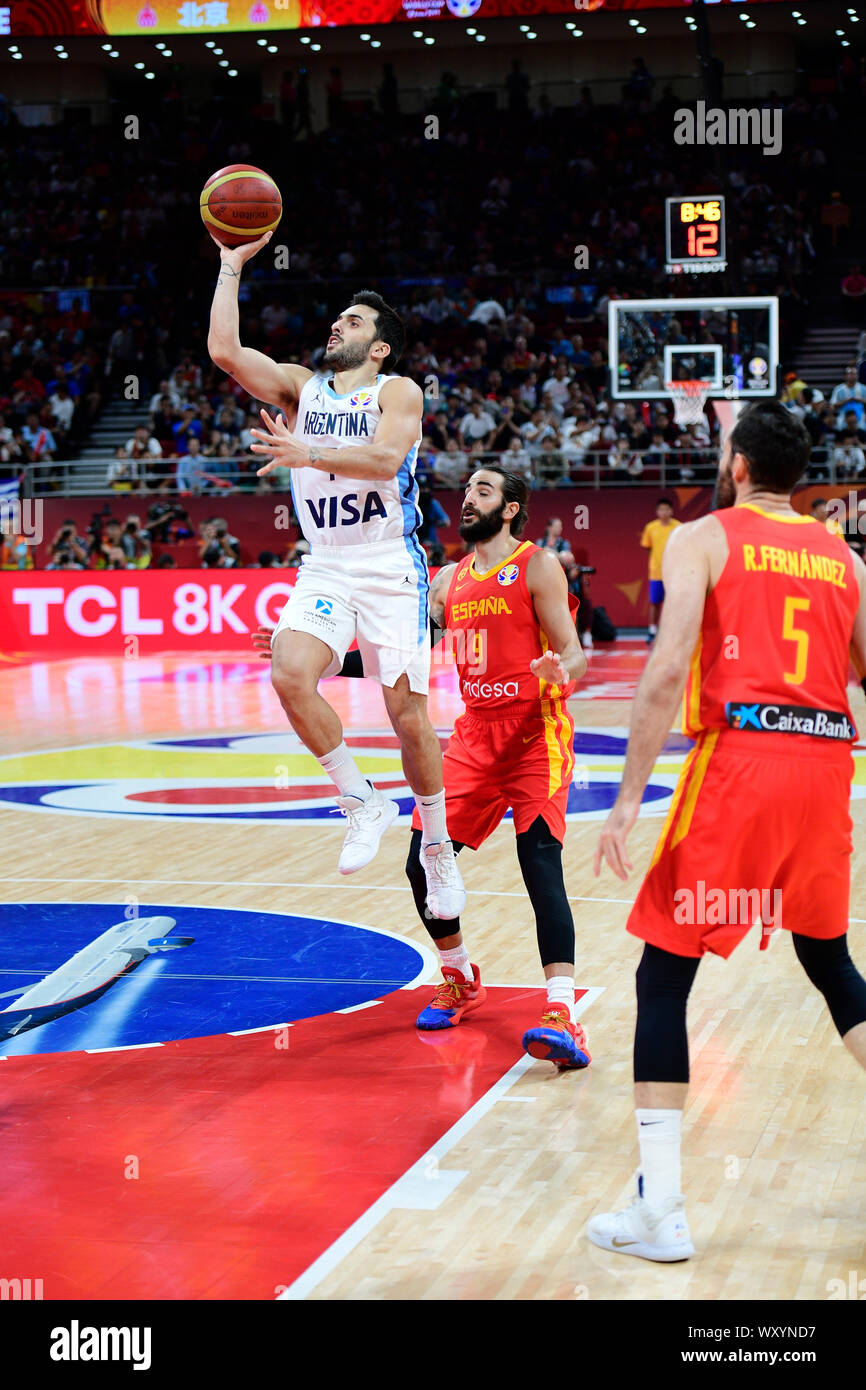 Facundo Campazzo (Argentina) vs. España. Copa del Mundo de baloncesto FIBA  2019, el juego final de China Fotografía de stock - Alamy