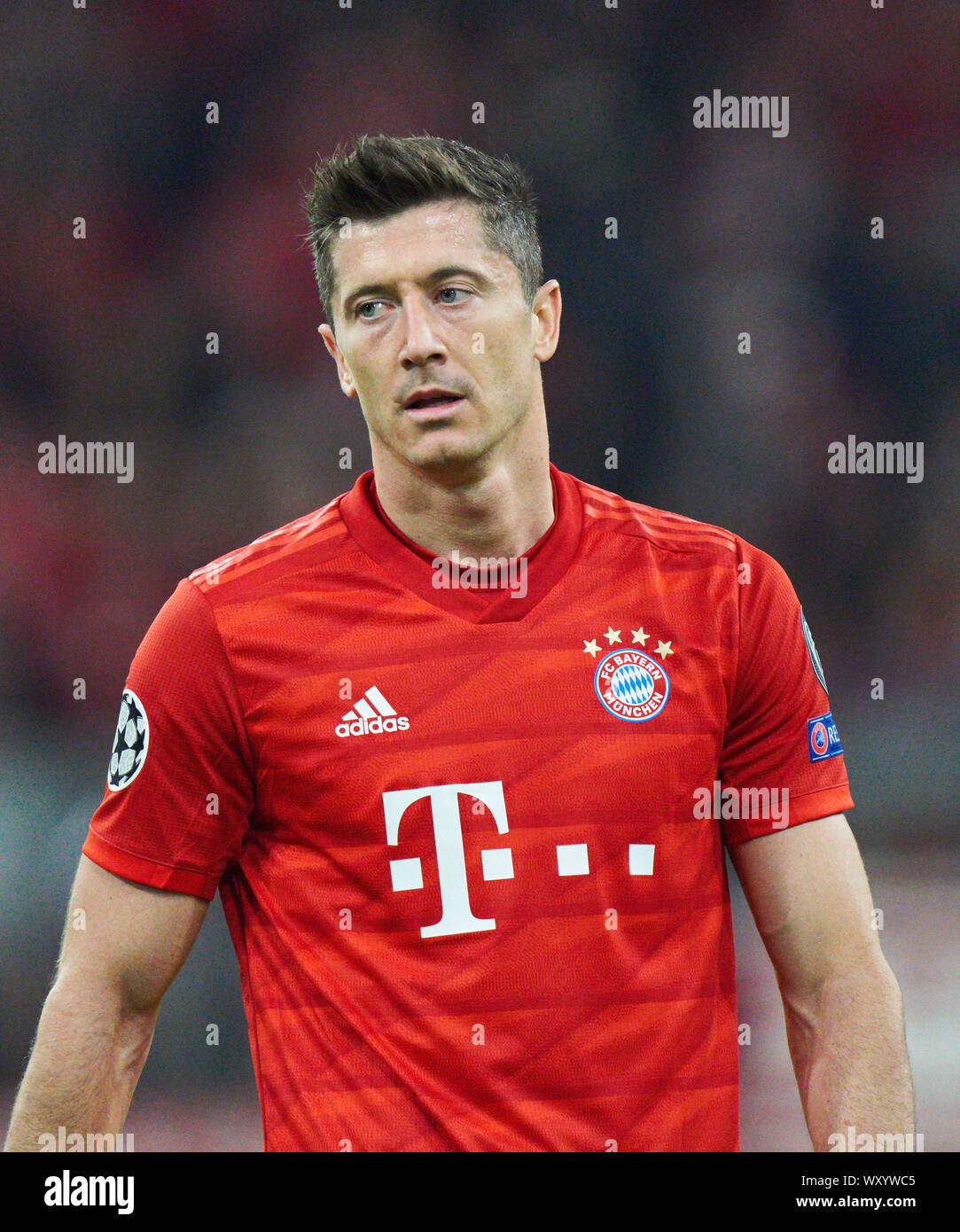 Munich, Alemania. El 18 de Sept, 2019. Robert Lewandowski, FCB 9 half-size,  retrato, FC BAYERN MUNICH - Estrella Roja Belgrado 3-0 Fútbol UEFA  Champions League , Munich, 18 de septiembre de 2019,