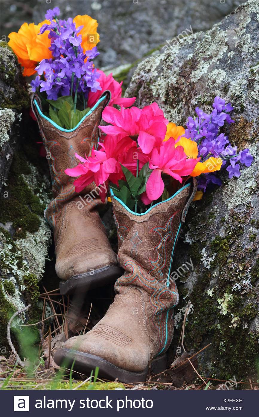botas vaqueras con flores