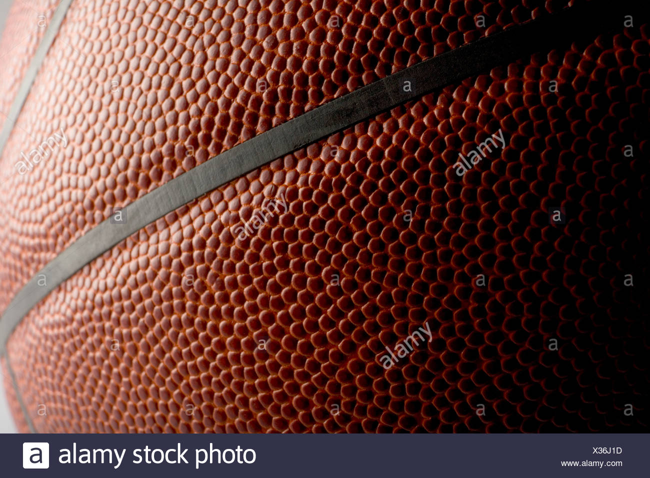 Cerca de un balón de baloncesto Foto de stock