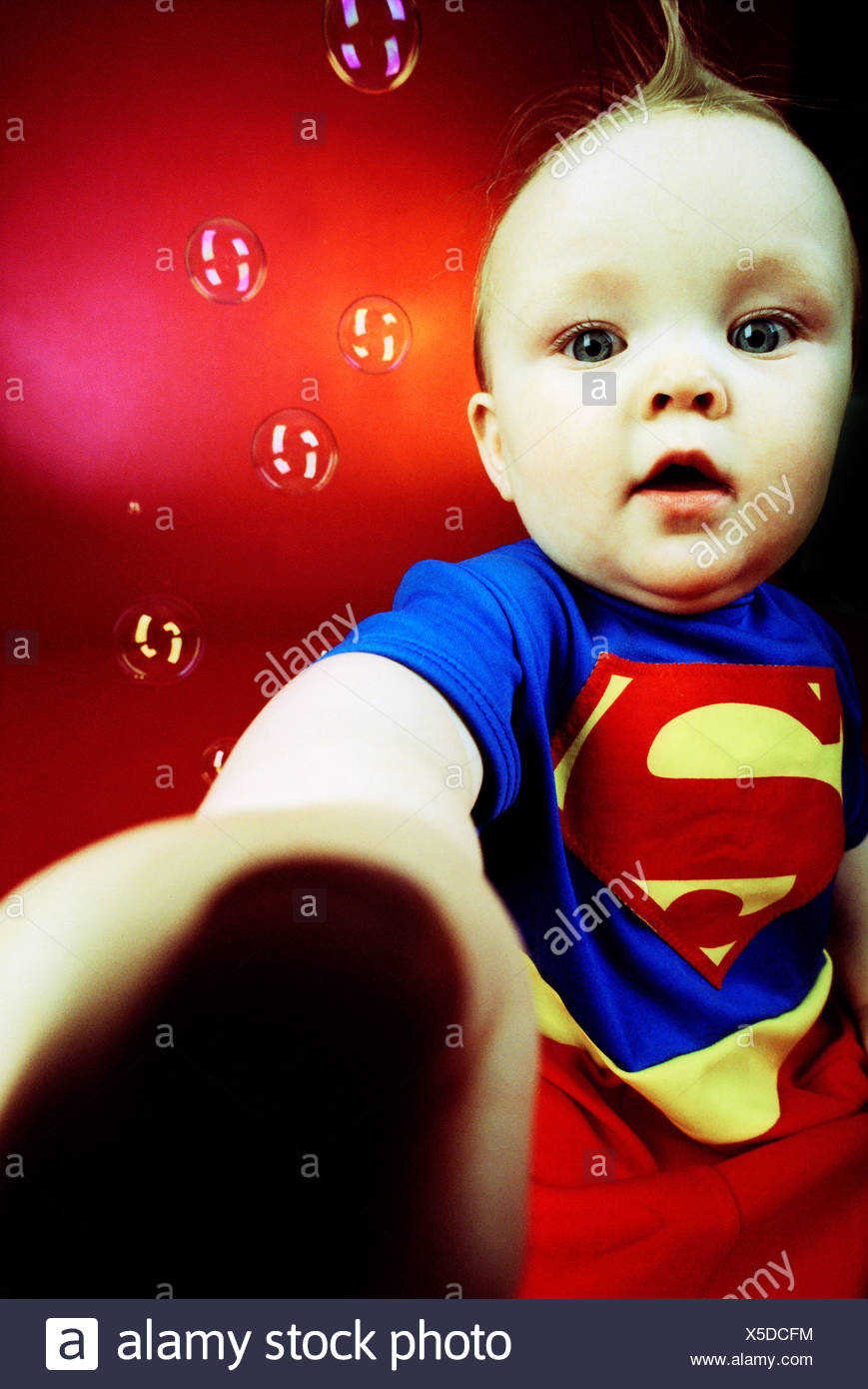 Superman Baby Fotos E Imagenes De Stock Alamy