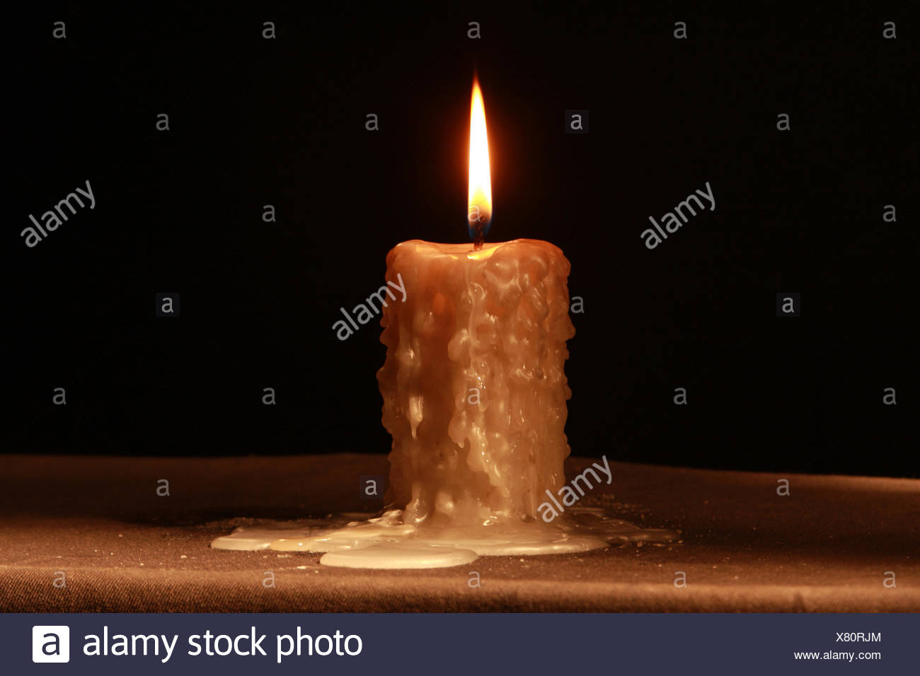 Vela encendida, Río Claro, Sao Paulo, Brasil Foto de stock