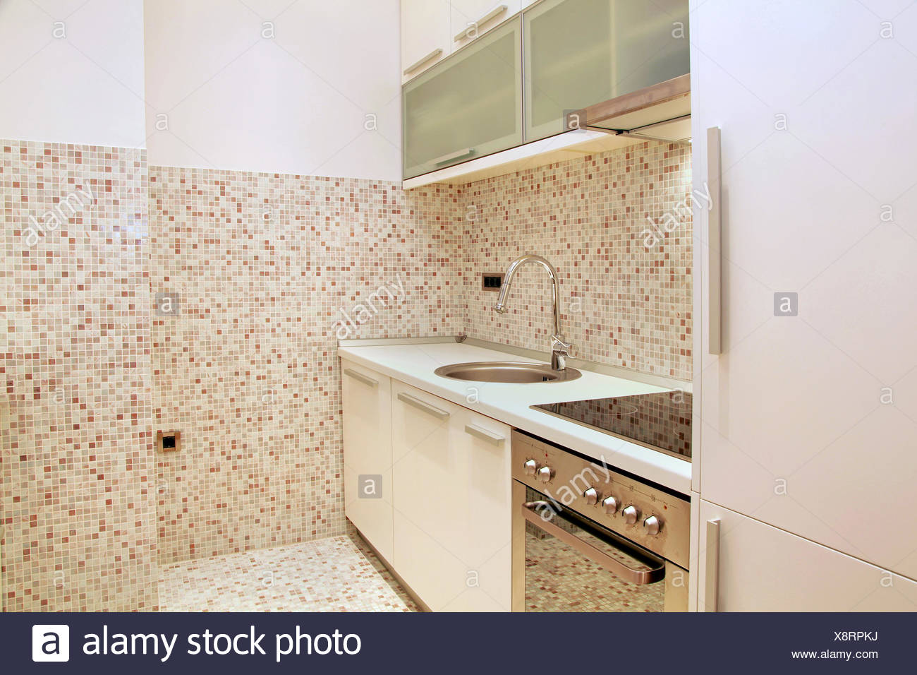 Azulejos de mosaico cocina Fotografía de stock - Alamy Azulejos de mosaico cocina Fotografía de stock - Alamy