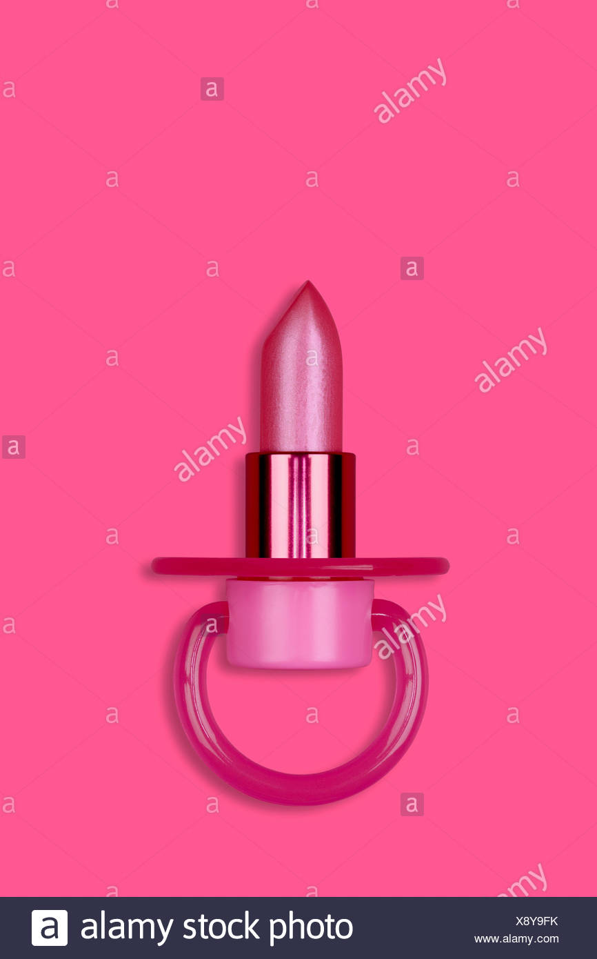 Lápiz labial rosa en forma de chupón Foto de stock
