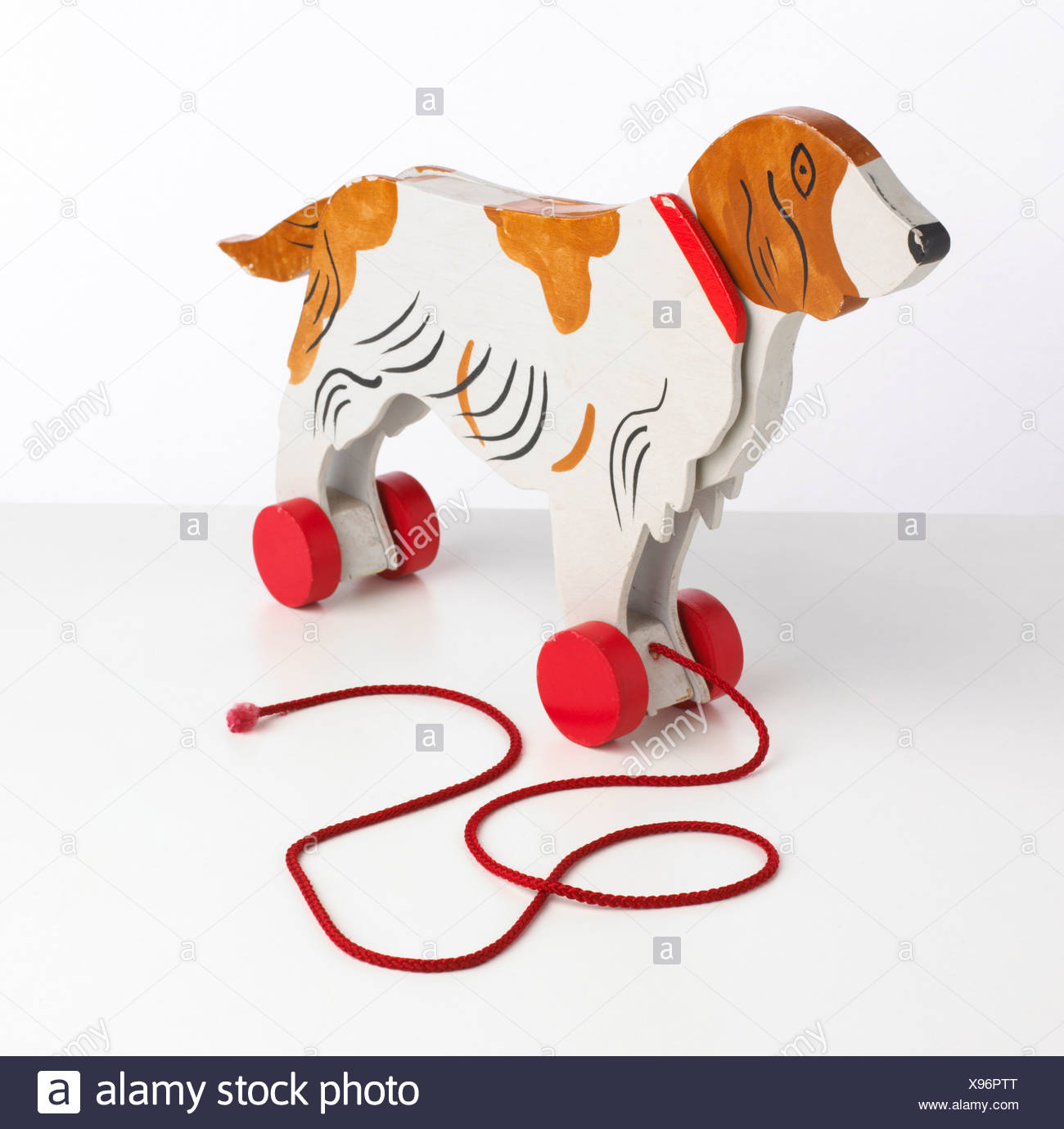 perro con ruedas juguete