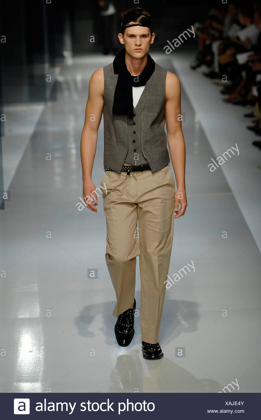 Neil Barrett Milán moda masculina listo para vestir Neil Barrett Milán listo para ponerse ropa de hombre Otoño