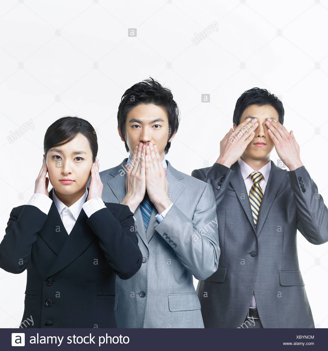 Tres Personas Posando Fotografia De Stock Alamy