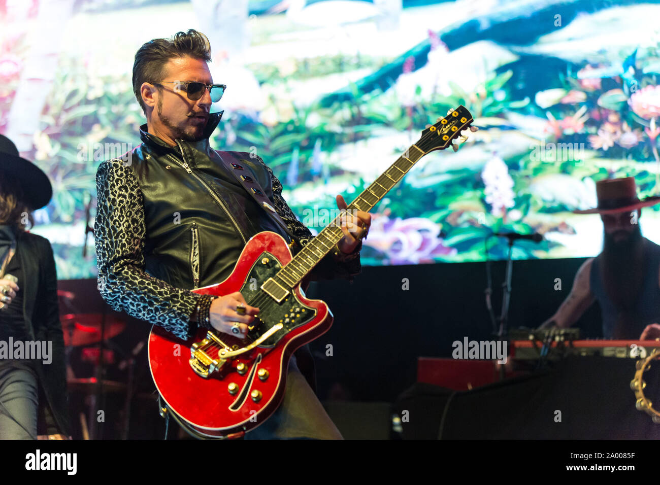 Groupe américain rival Sons effectuant à Summerset Music & Arts Festival à Fort Langley de Langley, C.-B., le 30 août 2019 Banque D'Images