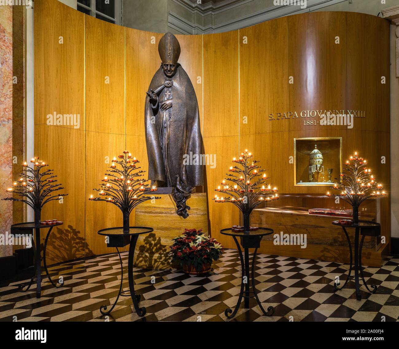 Memorial à St. Jean XXIII, Cathédrale, Duomo di Bergamo, Cattedrale di Sant'Alessandro Martire, Vieille Ville, Bergame, Lombardie, Italie Banque D'Images