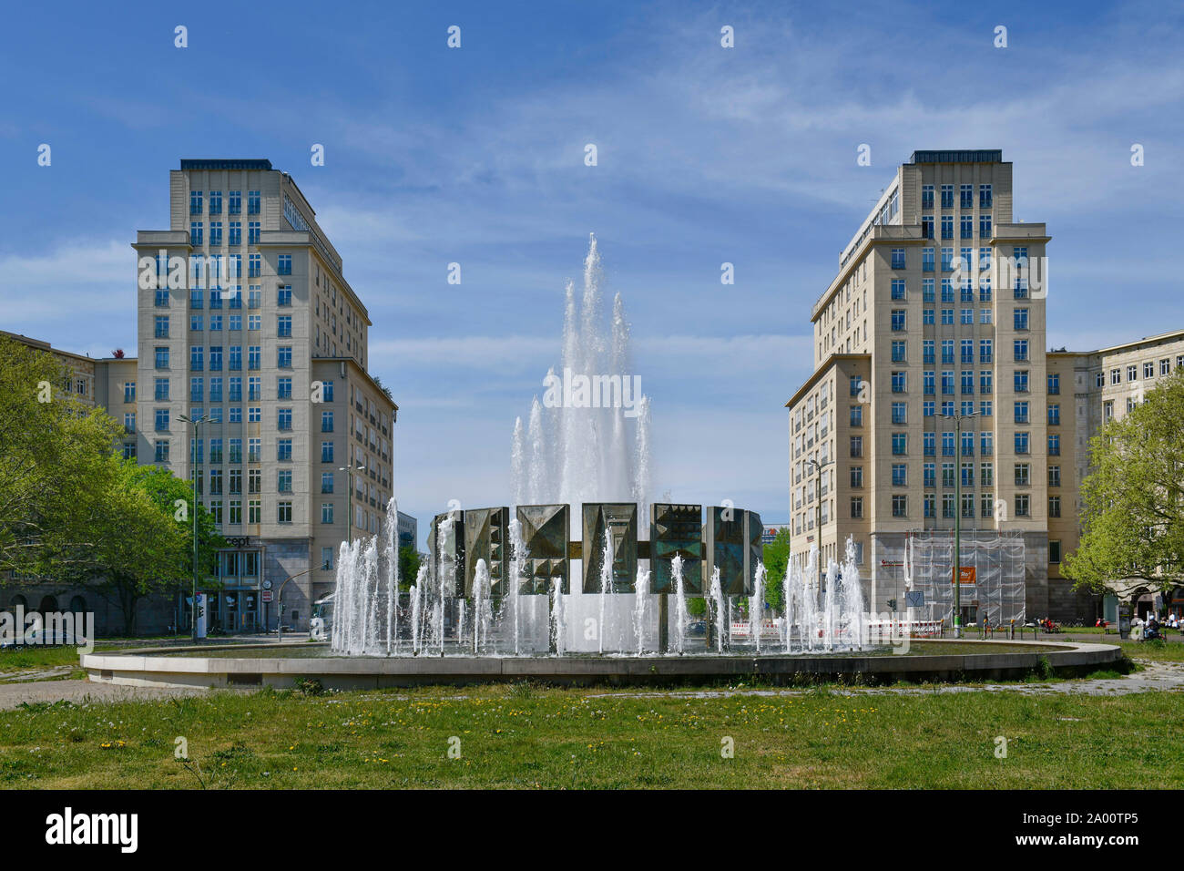 Brunnen, Strausberger Platz, Friedrichshain, Berlin, Deutschland Banque D'Images