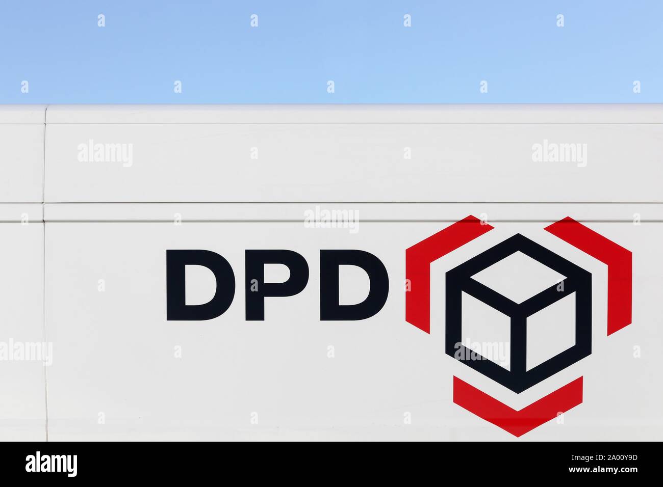 Aarhus, Danemark - 17 janvier 2016 : DPD est une société de livraison de colis international administré par GeoPost Banque D'Images