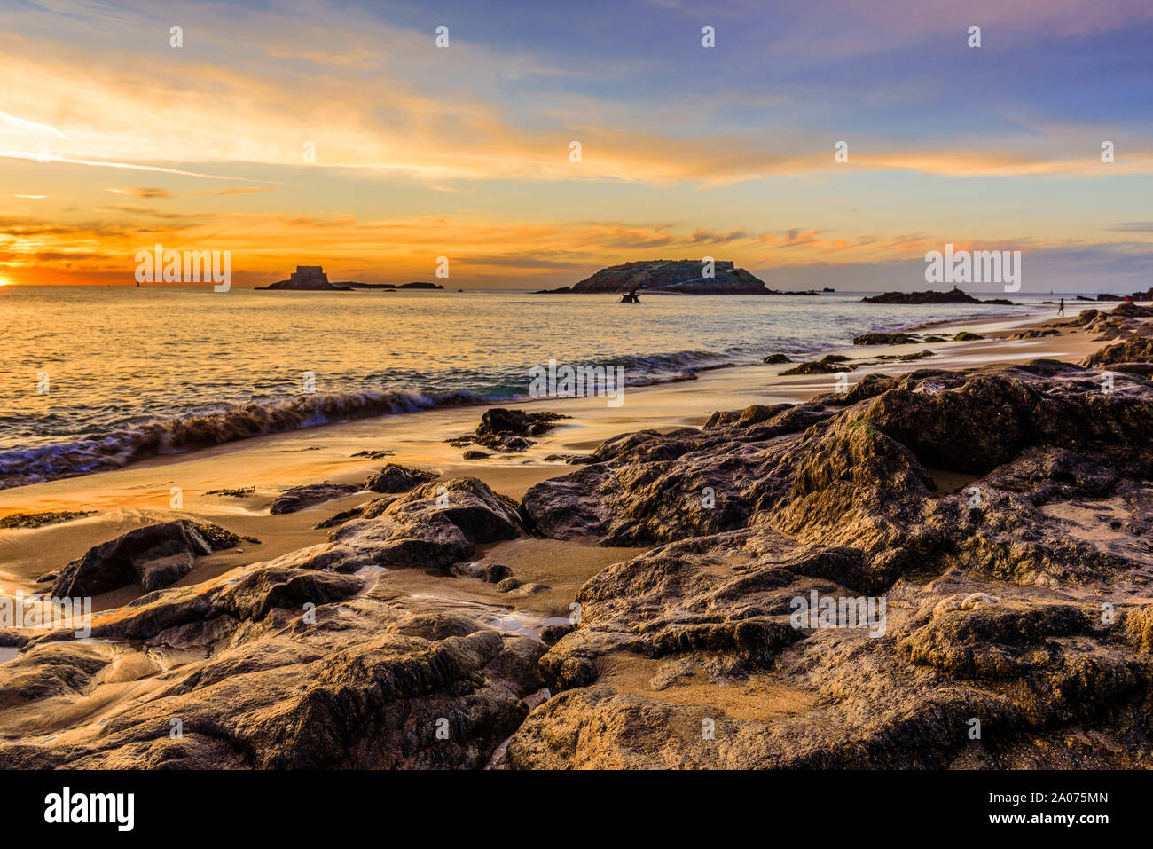 Coucher de soleil à Saint Malo, Bretagne, France Banque D'Images