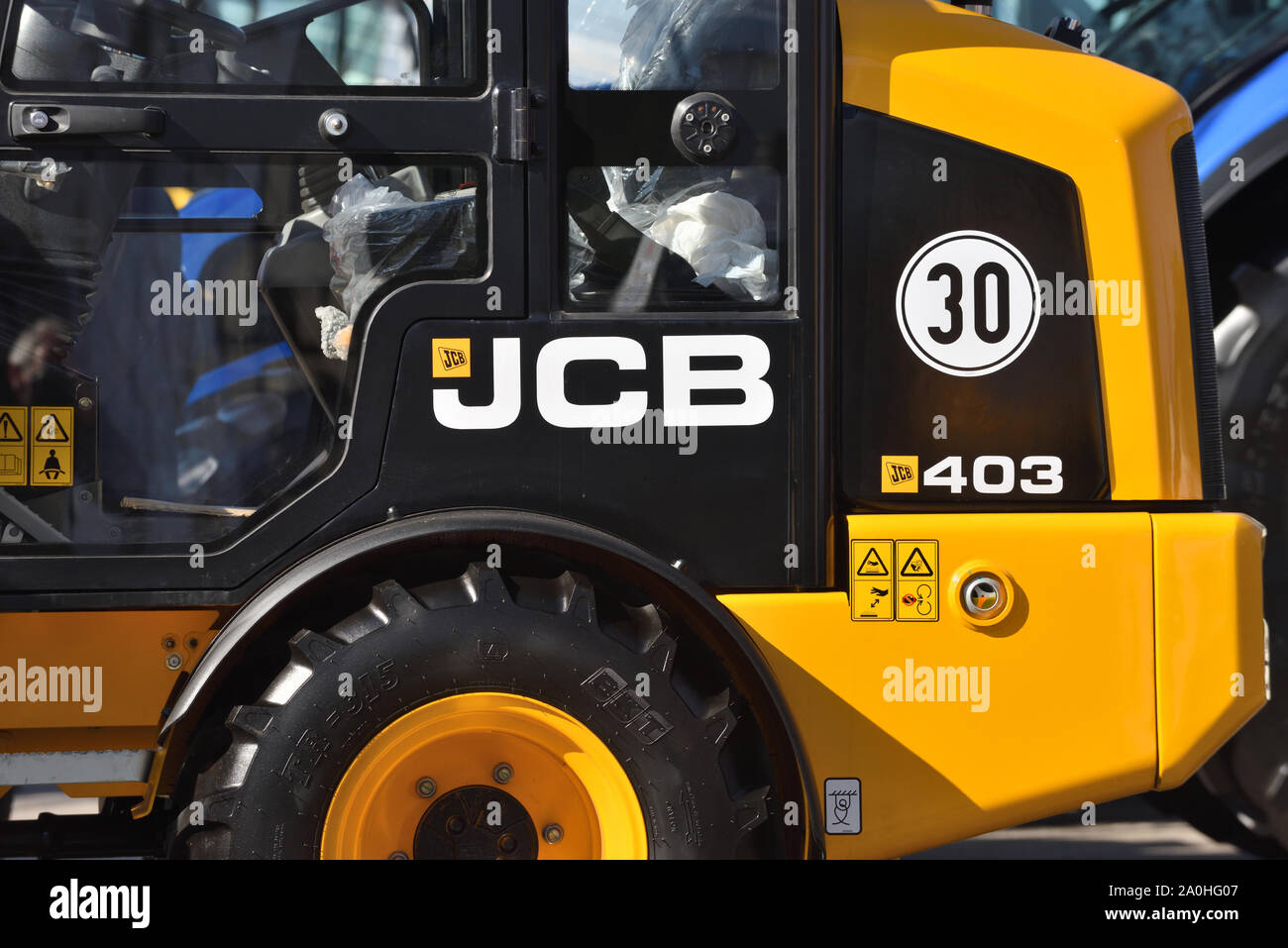 Kaunas, Lituanie - avril 04 JCB : véhicule d'équipement lourd et le logo à Kaunas sur Avril 04, 2019. JCB Corporation est la fabrication de matériel pour c Banque D'Images