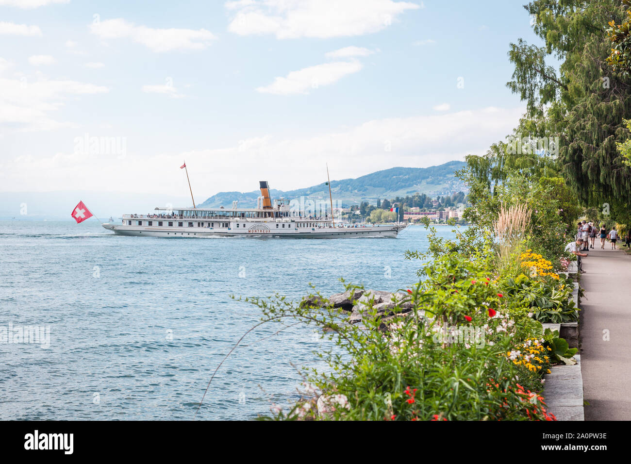 Le plus ancien bateau à aubes à vapeur Belle Epoque appelée approche de Montreux Montreux pier sur Riviera Suisse, Vaud, Suisse Banque D'Images
