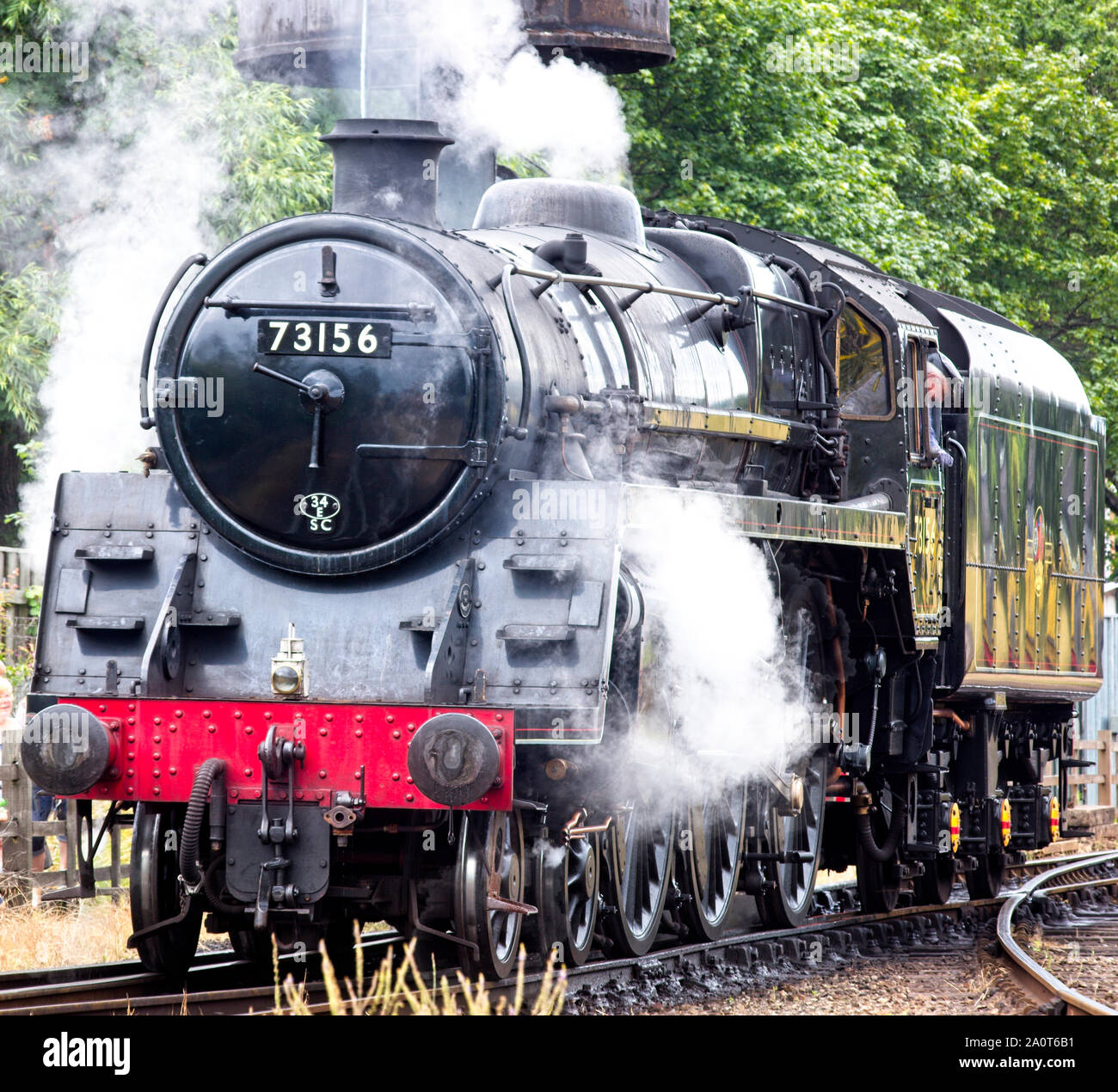 73156, une classe standard BR 5 locomotive à vapeur machine à vapeur à proximité de Loughborough gare sur la Great Central Railway, Leicestershire, Angleterre, Royaume-Uni. Banque D'Images