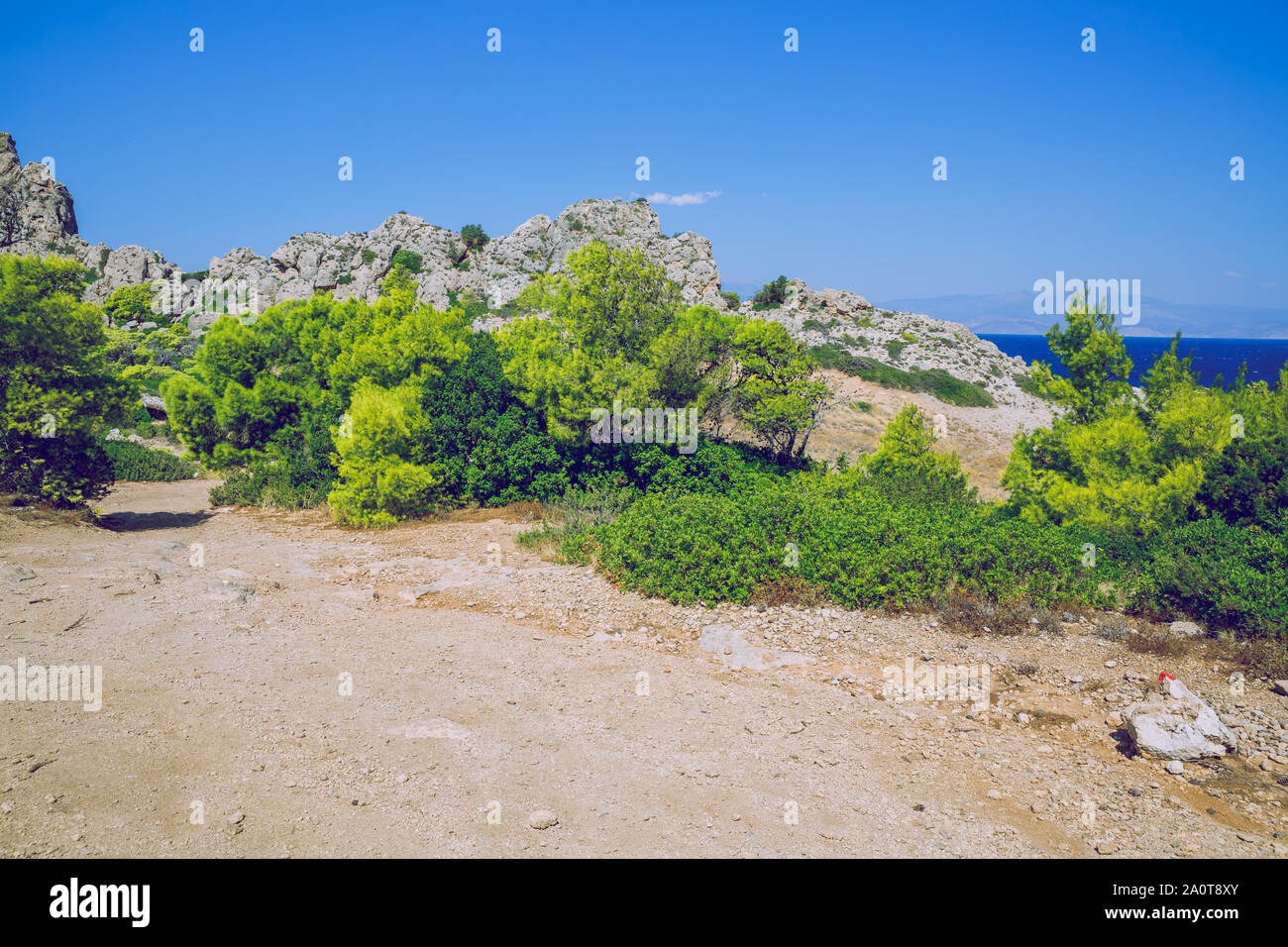 Ville Athènes, République grecque. Montagnes et de l'eau, bleu de la mer. 14. Septembre 2019. Photos de voyage. Banque D'Images
