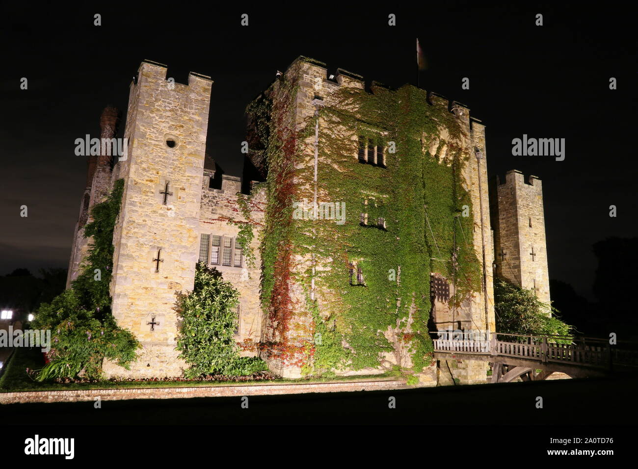 Hever Castle at night, Edenbridge, Kent, Angleterre, Grande-Bretagne, Royaume-Uni, UK, Europe Banque D'Images