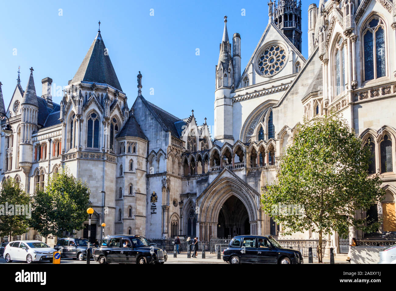 Les cours royales de justice et la Haute Cour et la Cour d'appel de l'Angleterre et au Pays de Galles, Fleet Street, Londres, UK Banque D'Images