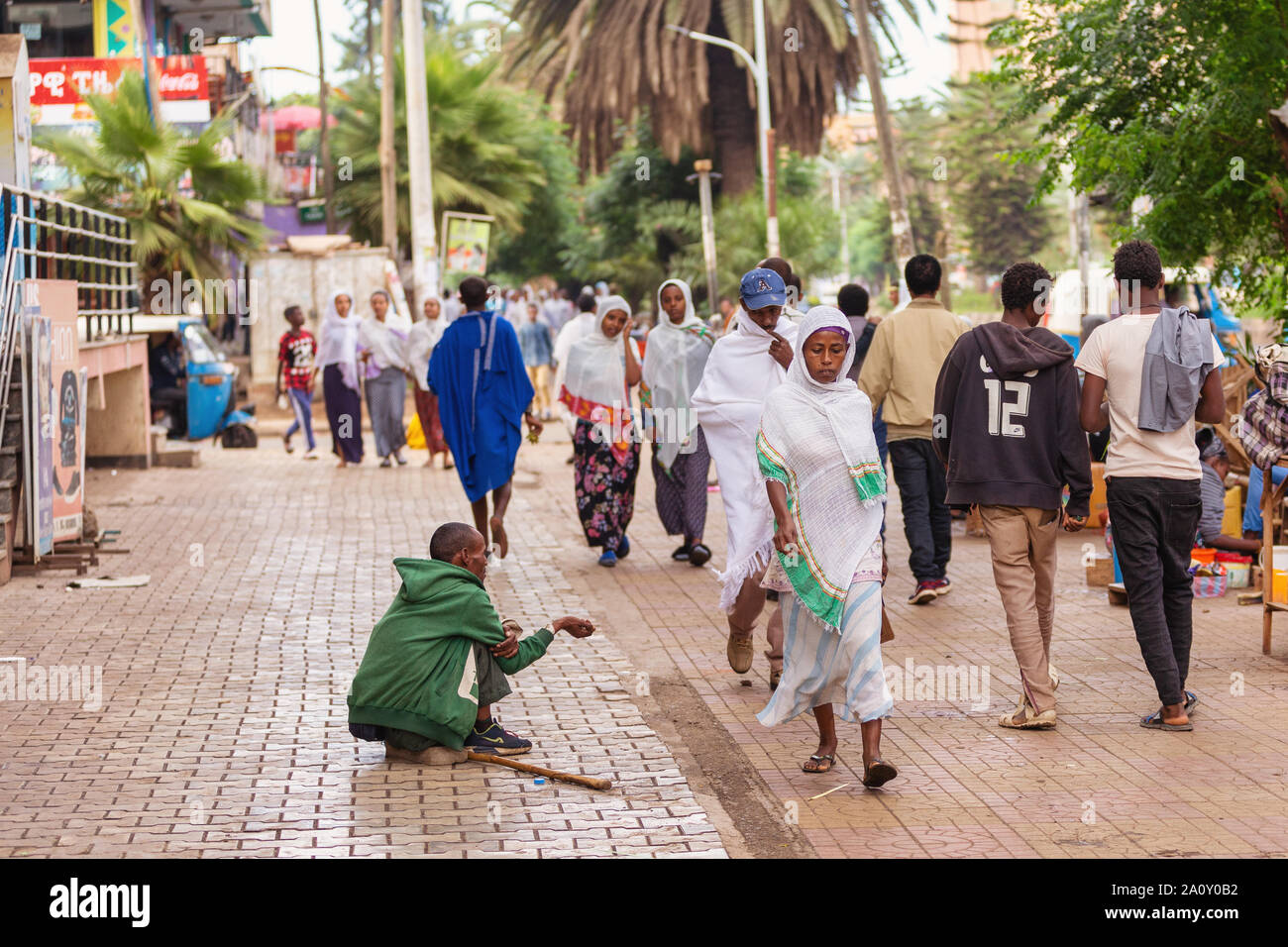 BAHIR DAR, ÉTHIOPIE, 21 avril. En 2019, la mendicité, les gens dans la rue sur les vacances de Pâques. 21 avril. 2019, Bahir Dar, poèmes Etiopia Banque D'Images