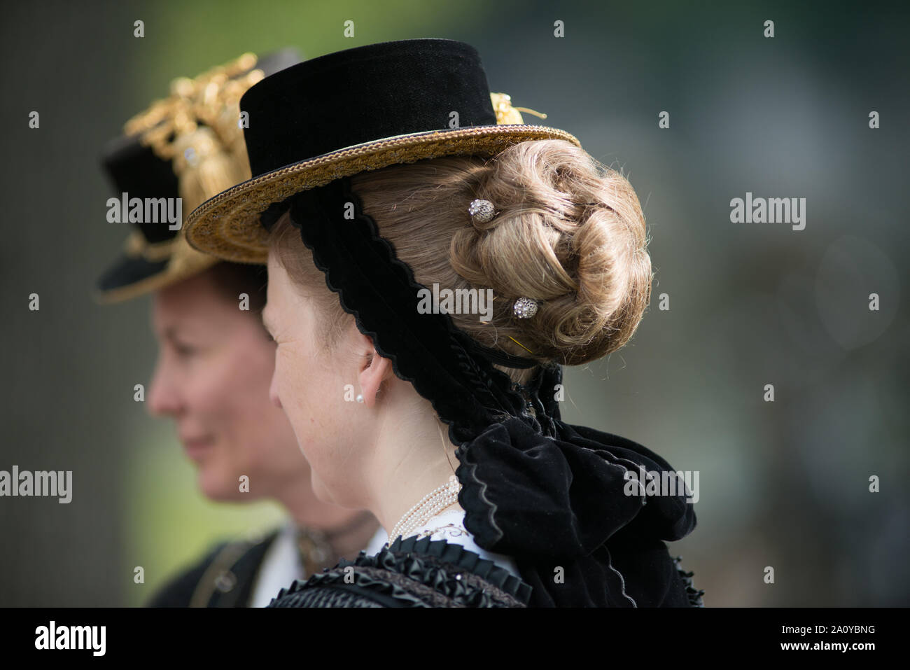 Chapeau traditionnel bavarois, vu avant la parade des costumes à l'occasion de l'Oktoberfest à Munich Banque D'Images