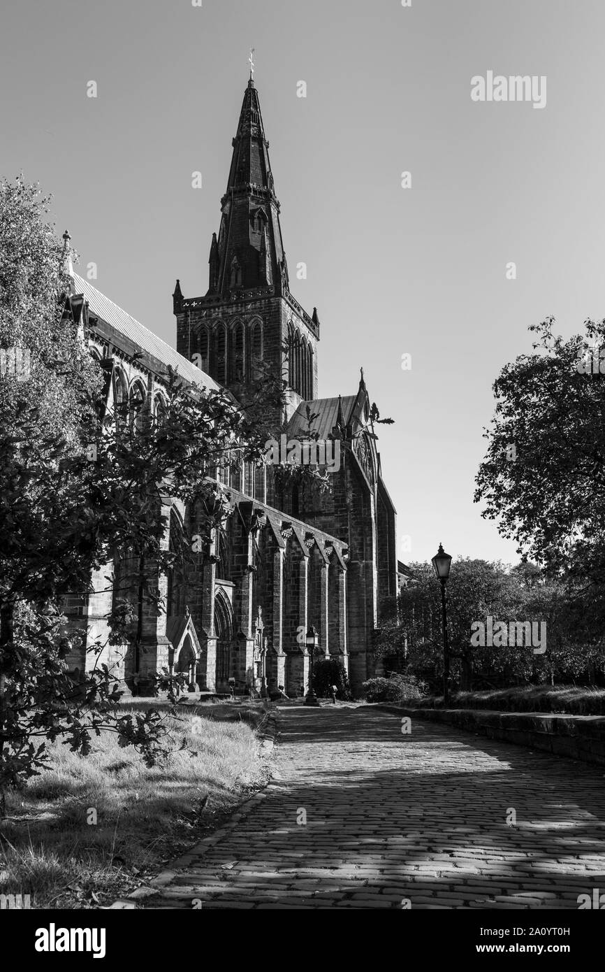 La beauté de la cathédrale de Glasgow en noir et blanc. Banque D'Images