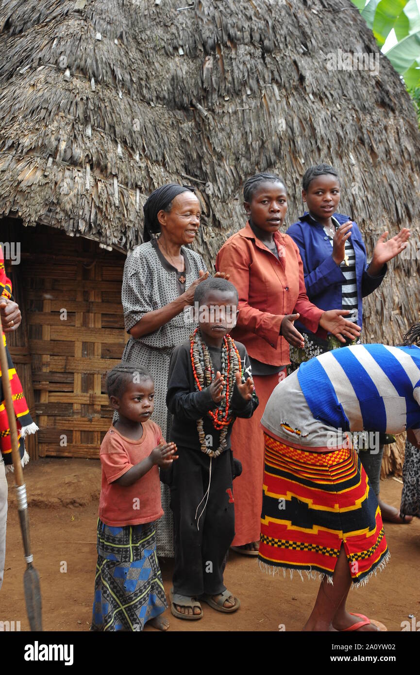 Fête de la tribu Dorze près du village d'Arba Minch Banque D'Images