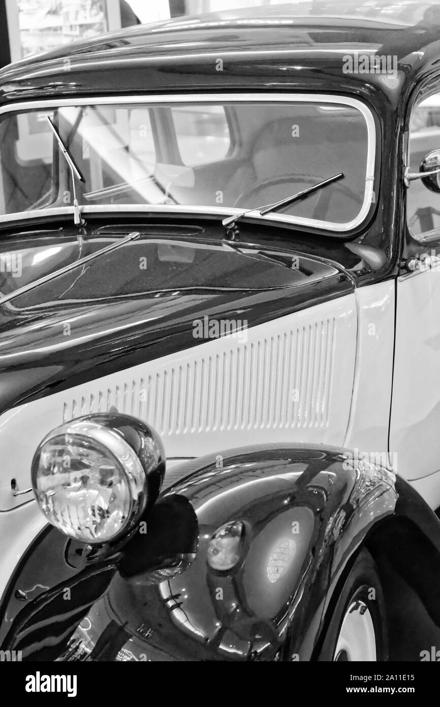 Poster Auto Vintage Citroën RF0850 - 40x60cm - Reproduction Haute Qualité