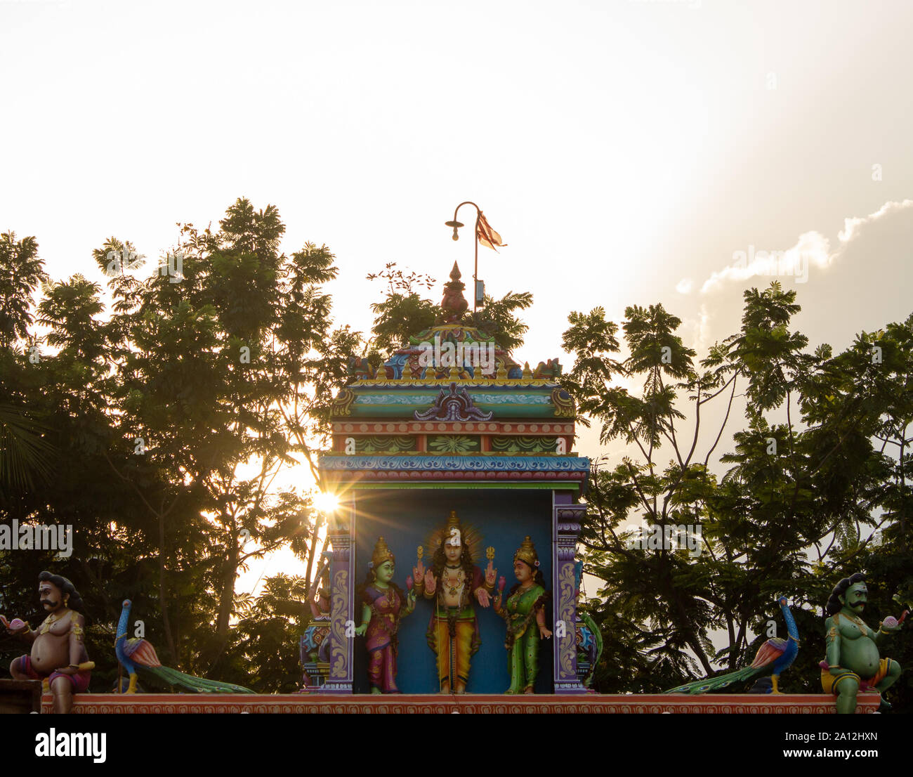 Temple Hindou pendant le coucher du soleil avec l'étoile scintillante Banque D'Images