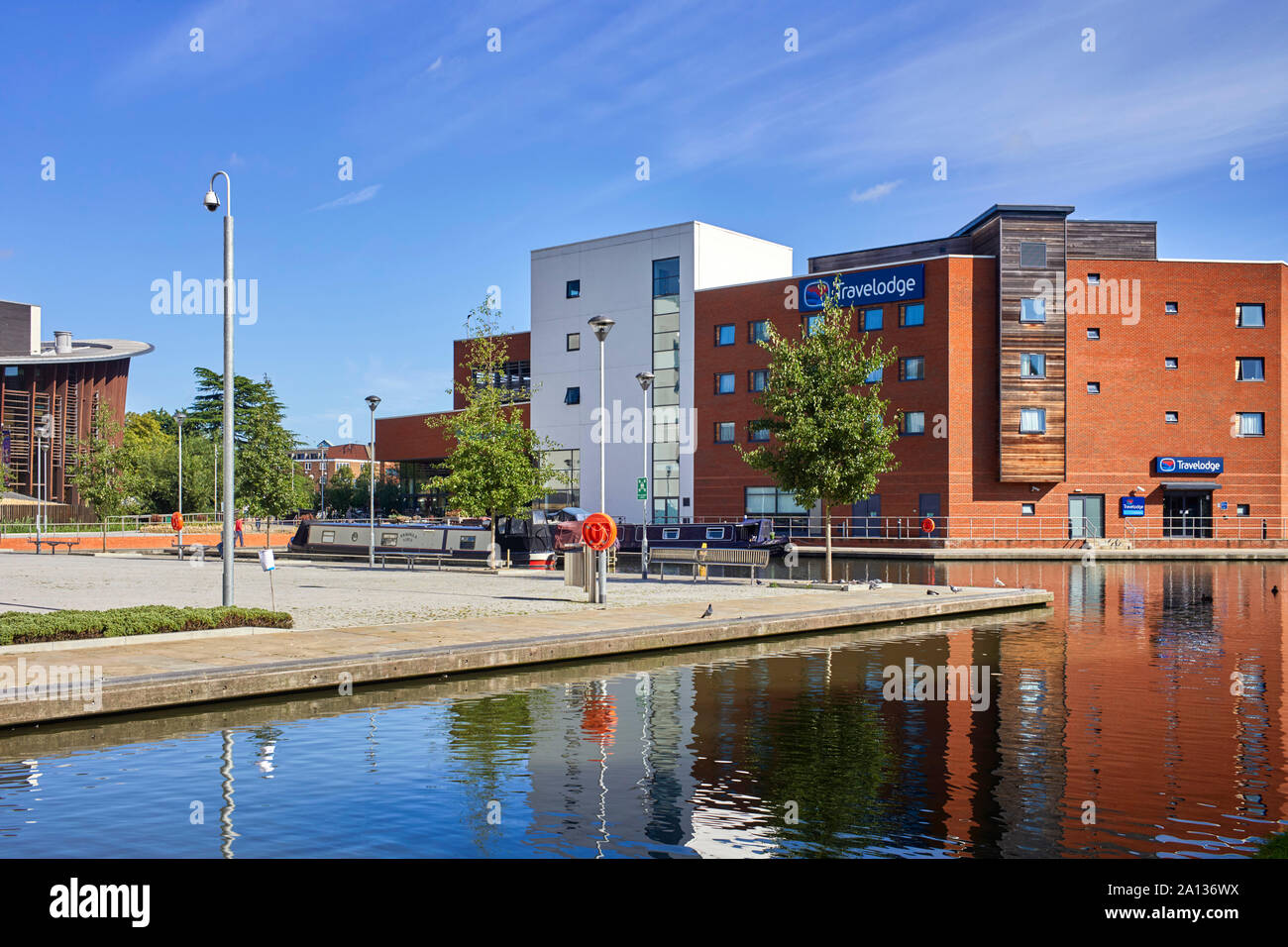 Le Travelodge Hotel au bassin à Aylesbury Banque D'Images