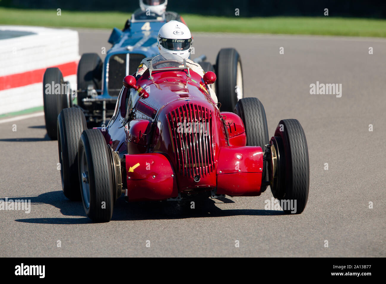 Maserati concurrentes dans la course au Trophée Goodwood le Goodwood Revival 13 Sept 2019 à Chichester, Angleterre. Copyright Michael Cole Banque D'Images