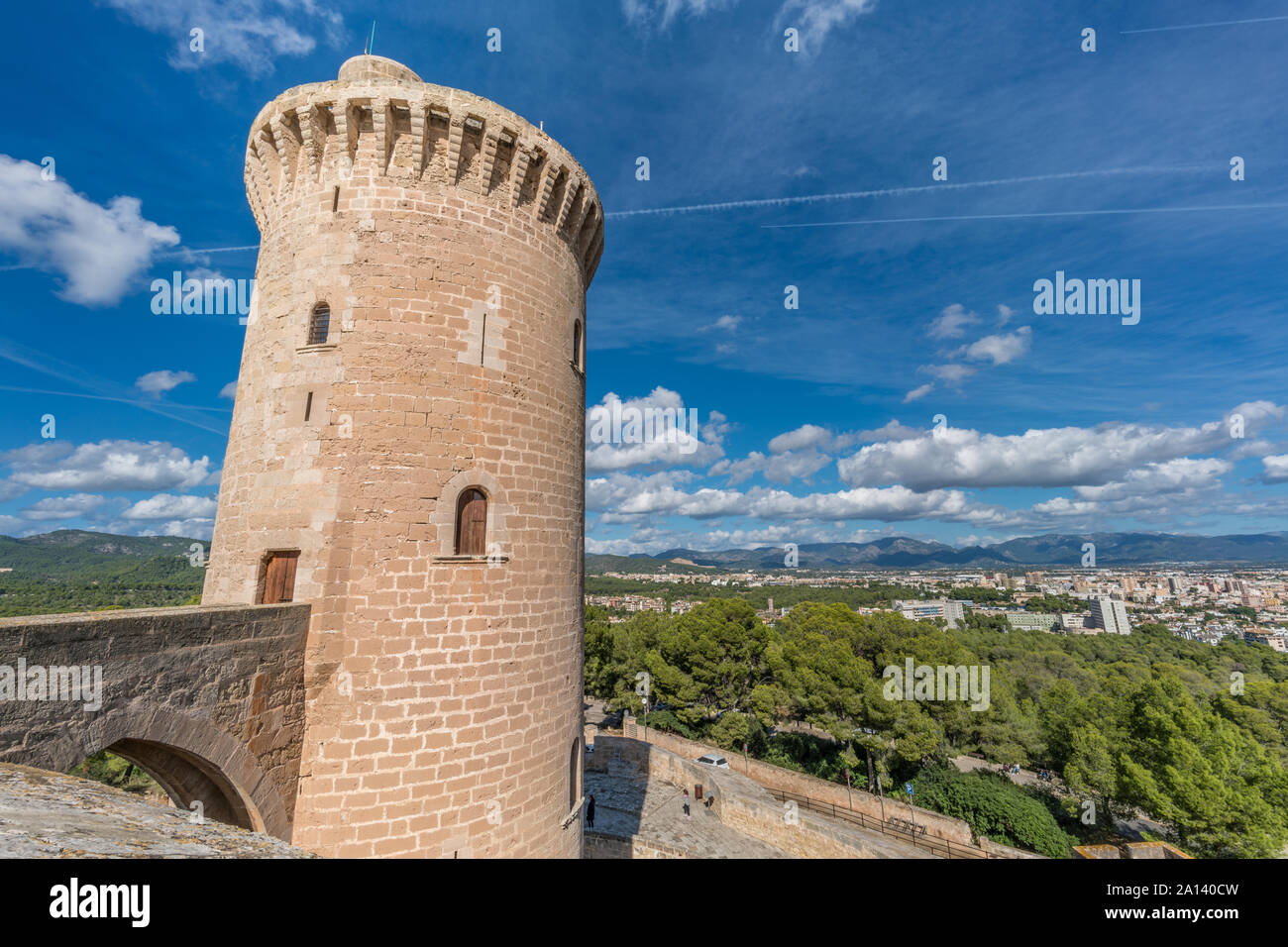 Donjon du château de Bellver (Castell de Bellver) forteresse de style gothique utilisée comme prison militaire maintenant Palma de Mallorca's History Museum Banque D'Images