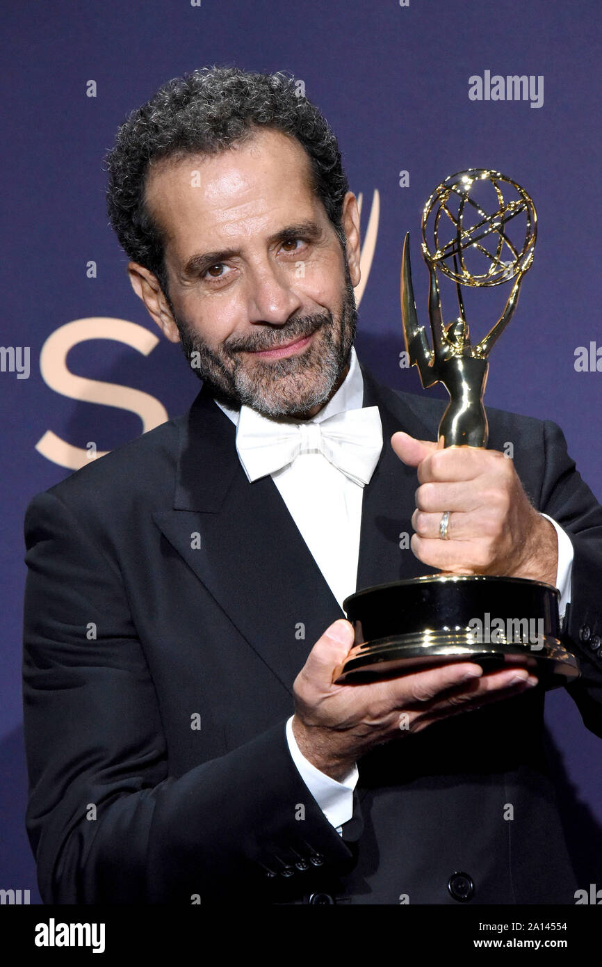 Septembre 22, 2019, Los Angeles, CA, USA : LOS ANGELES - SEP 22 : Tony Shalhoub au Emmy Awards 2019 : Salle de presse au Théâtre de Microsoft le 22 septembre 2019 à Los Angeles, CA (crédit Image : © Kay Blake/Zuma sur le fil) Banque D'Images