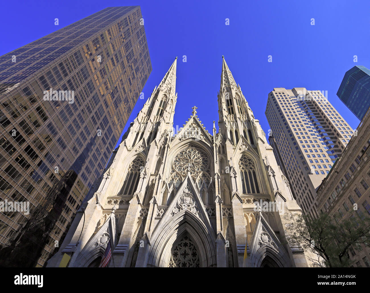 La Cathédrale St Patrick vue extérieure à New York City Banque D'Images