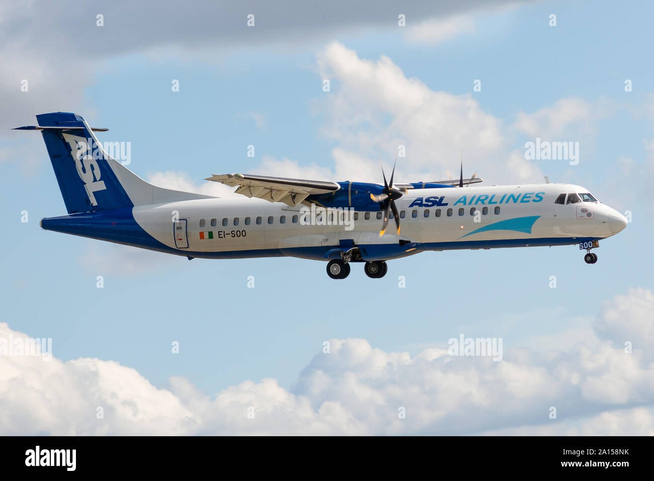 EI-SOO, 23 septembre 2019, l'ATR 72-500 (F) -0577 L'atterrissage à l'aéroport de Roissy, Paris à la fin de l'ASL de vol Airlines Irlande ABR073 à partir de Ljubljana Banque D'Images
