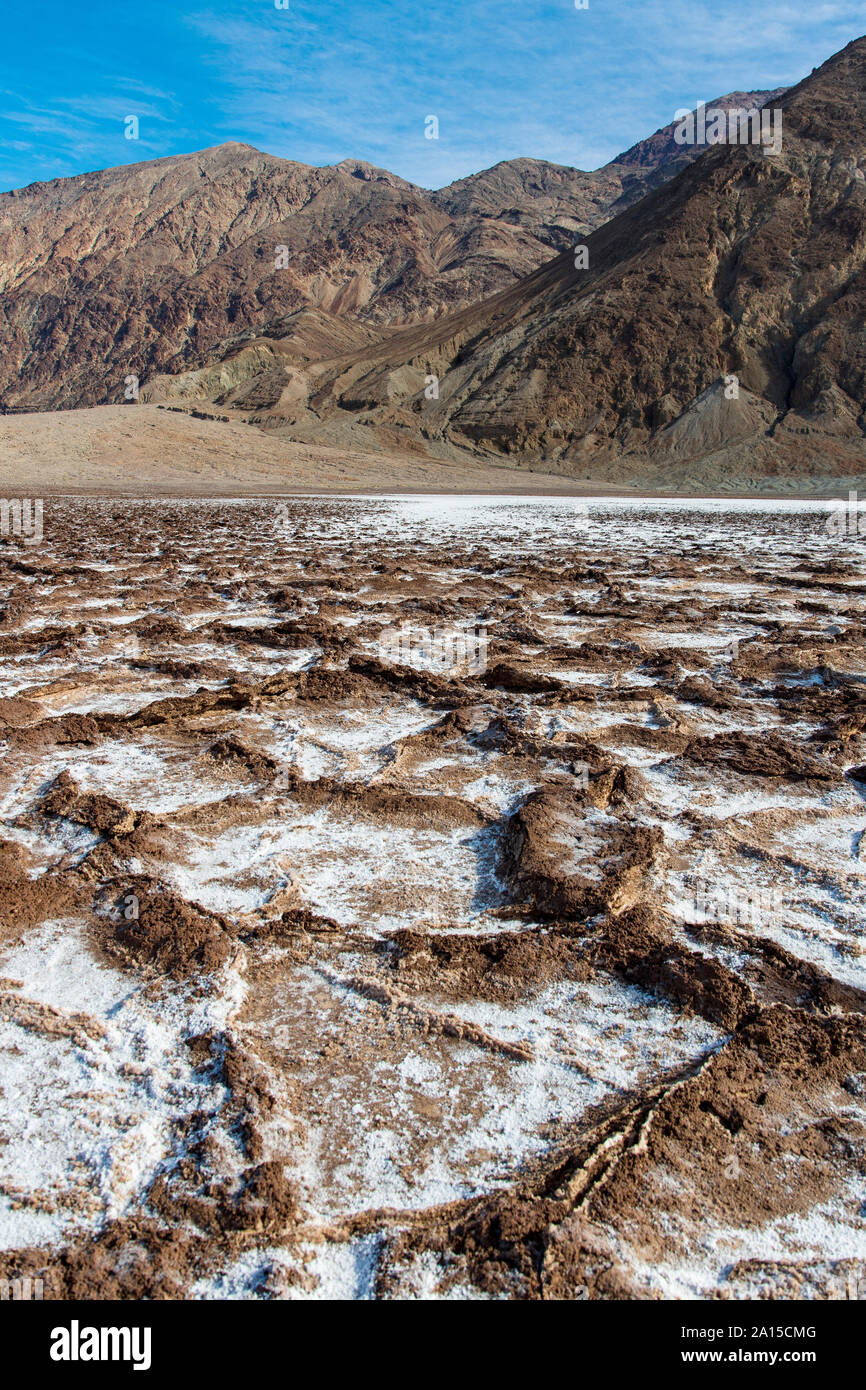 États-unis, Californie, la vallée de la mort : le plus bas, Badwater en Amérique du Nord à une altitude de 85,5 mètres au-dessous de la moyenne se Banque D'Images