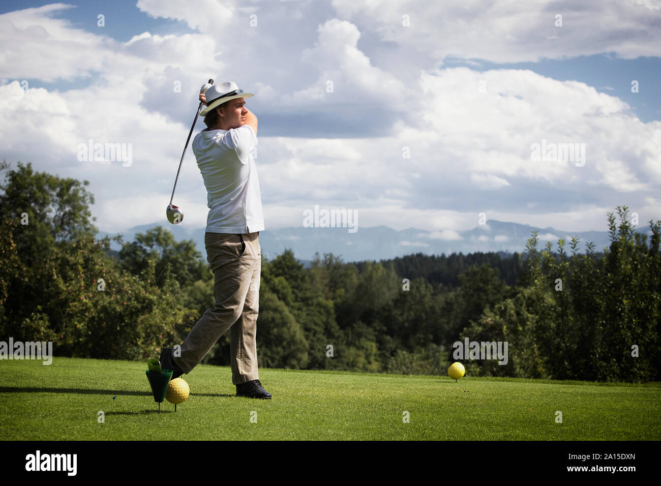 Golfeur pris le départ. Banque D'Images
