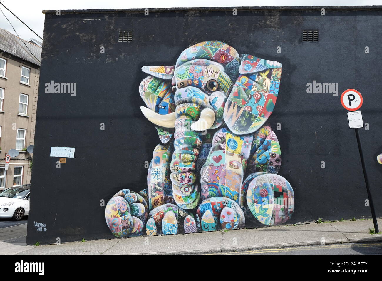 Street Art sur les murs de la ville de Waterford Irlande Banque D'Images