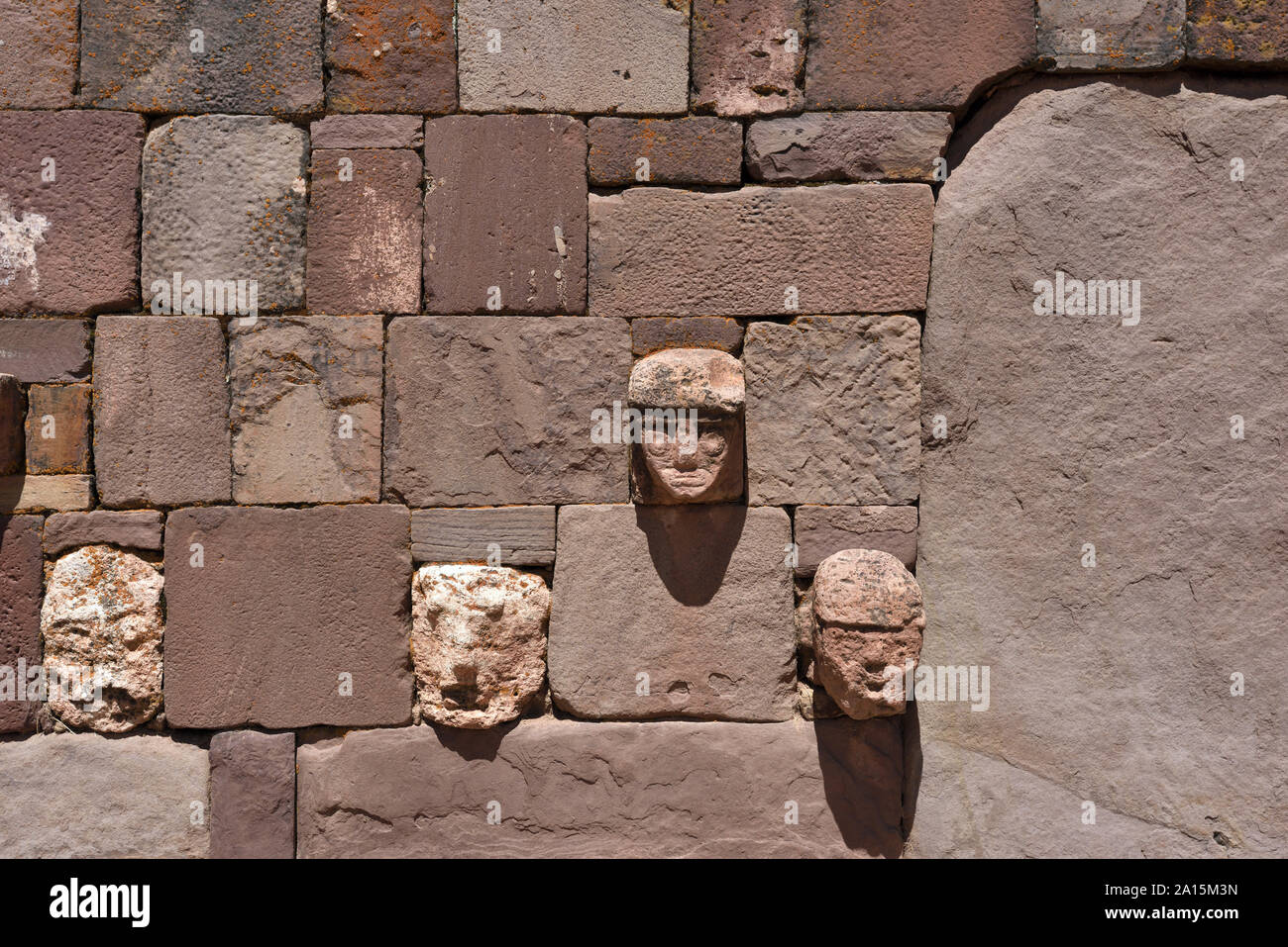 Détail de structure Kalasasaya à Tiwanaku, le site archéologique précolombien, Bolivie, Amérique du Sud Banque D'Images