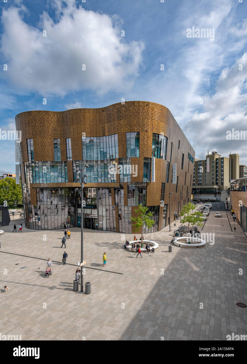 Primark's flagship sur City Plaza à Wuppertal, Allemagne. Conçu par les architectes Chapman Taylor. Banque D'Images