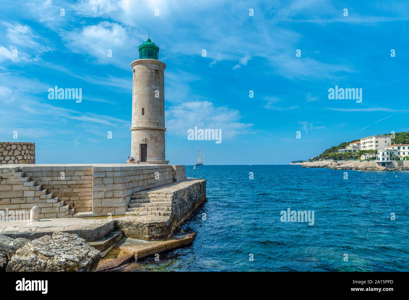 France, Provence-Alpes-Côte d'Azur, Bouches-du-Rhone, Cassis, Port, phare Banque D'Images