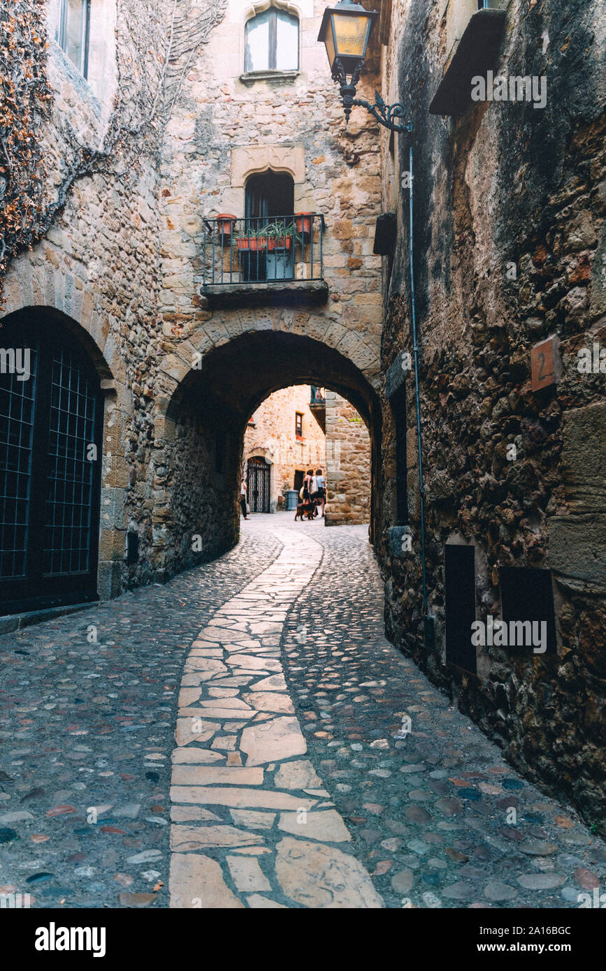 Petite rue espagne Banque de photographies et d’images à haute ...