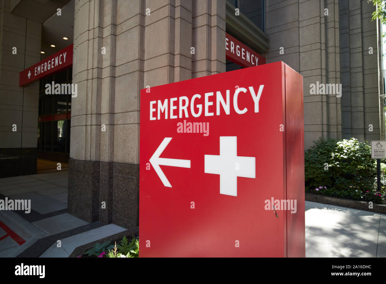 Département du nord-ouest de l'urgence du campus de l'hôpital mémorial de Chicago Illinois Etats-Unis d'Amérique Banque D'Images
