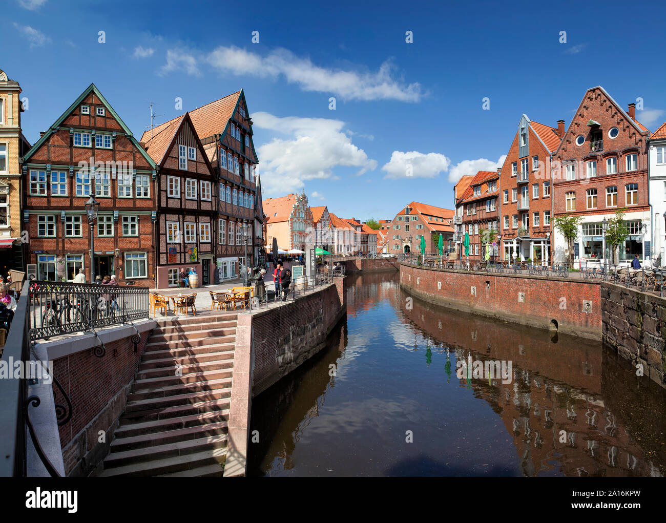 Maisons à pans de bois à l'ancien port hanséatique, Stade, Basse-Saxe, Allemagne, Europe Banque D'Images