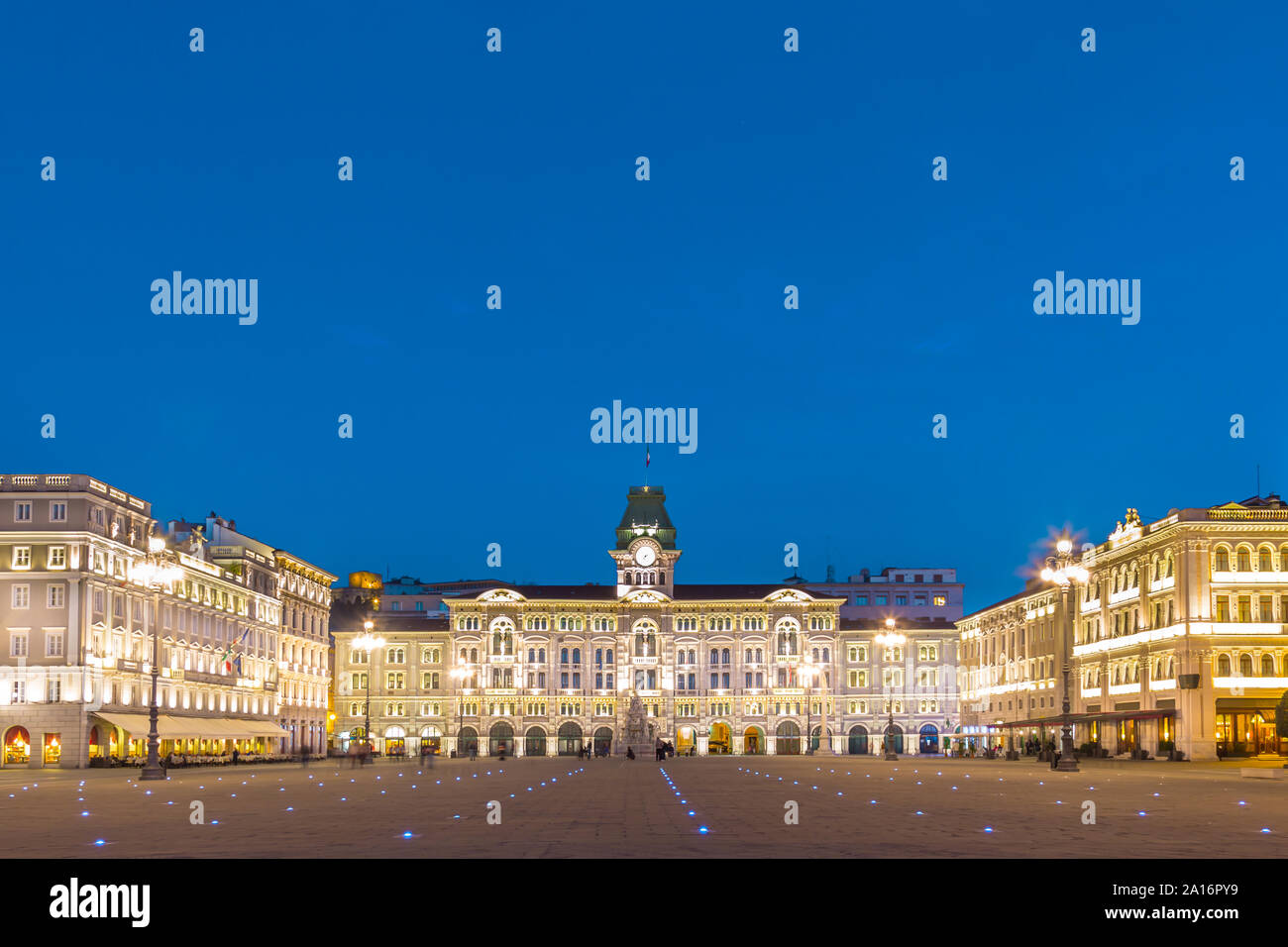 L'hôtel de ville, le Palazzo del Municipio, Trieste, Italie. Banque D'Images