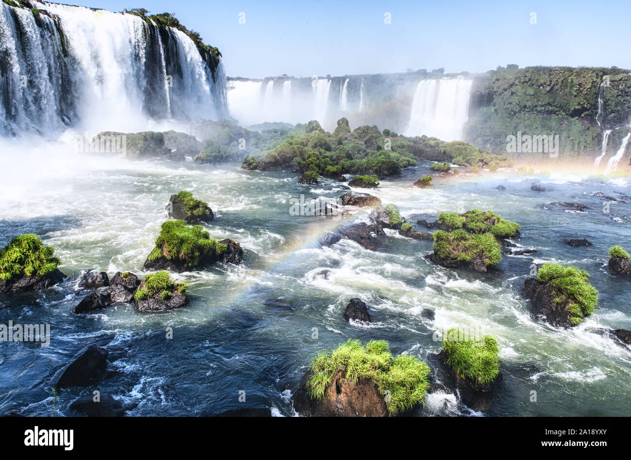 Cataratas do Iguaçu sont les cascades de la rivière Iguazu,Ensemble, ils forment le plus grand système de cascade dans le monde Banque D'Images