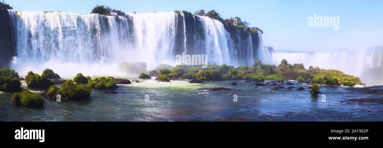 Cataratas do Iguaçu chutes d'eau, le plus grand des Amériques. Banque D'Images